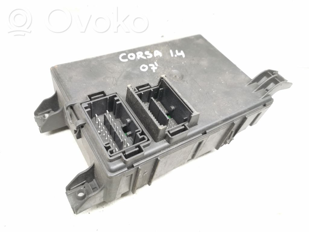 Opel Corsa D Fuse module 
