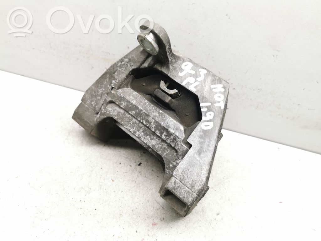 Saab 9-3 Ver2 Engine mount bracket 