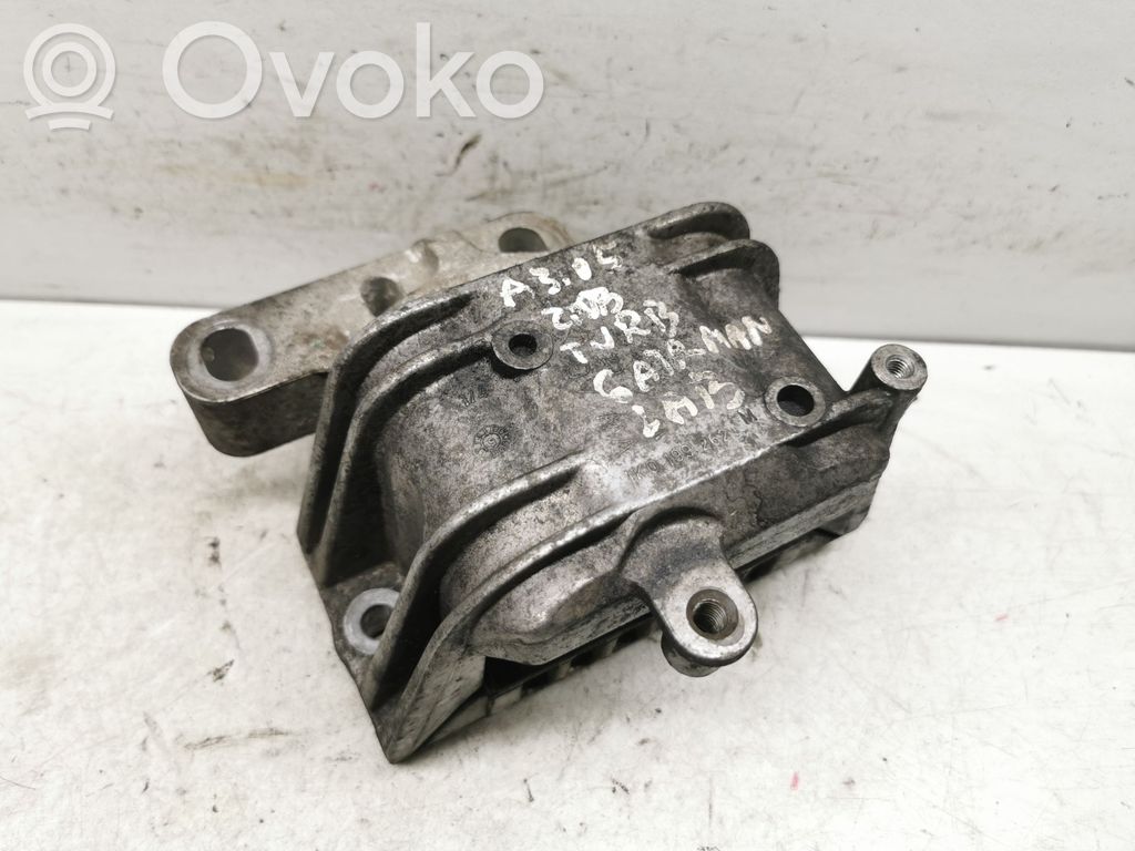 Audi A3 S3 A3 Sportback 8P Engine mount bracket 