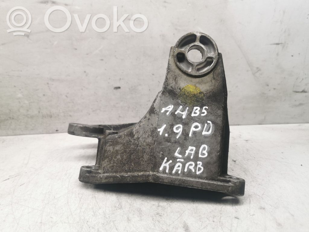 Audi A4 S4 B5 8D Gearbox mounting bracket 