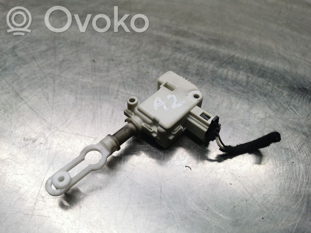 Audi A2 Central locking motor 