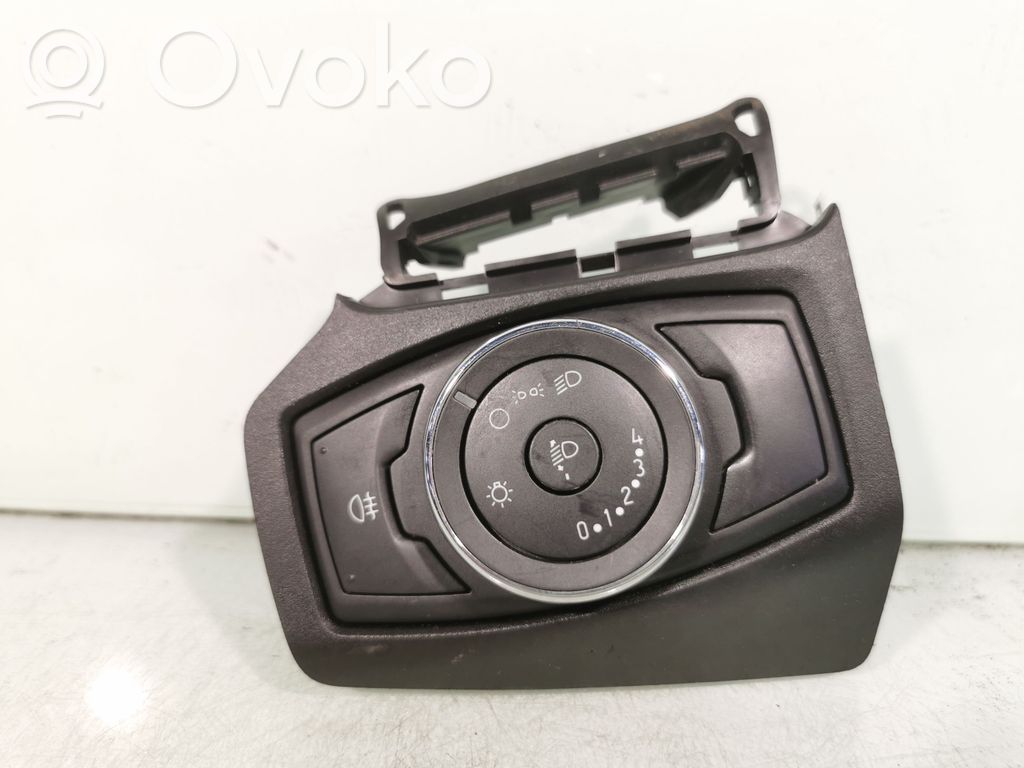 Ford Focus Light switch 