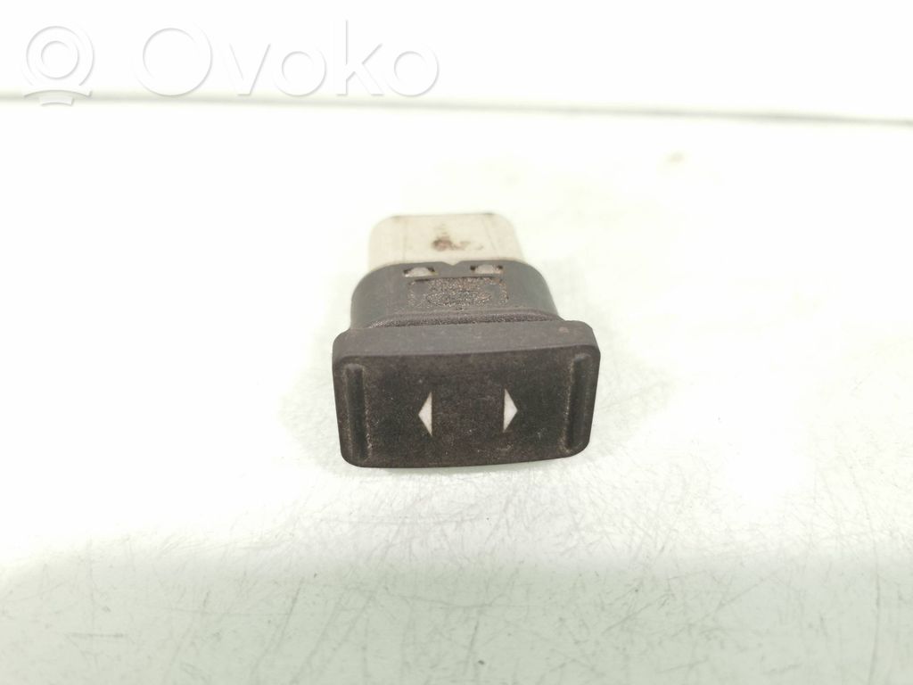 Ford Focus Electric window control switch 