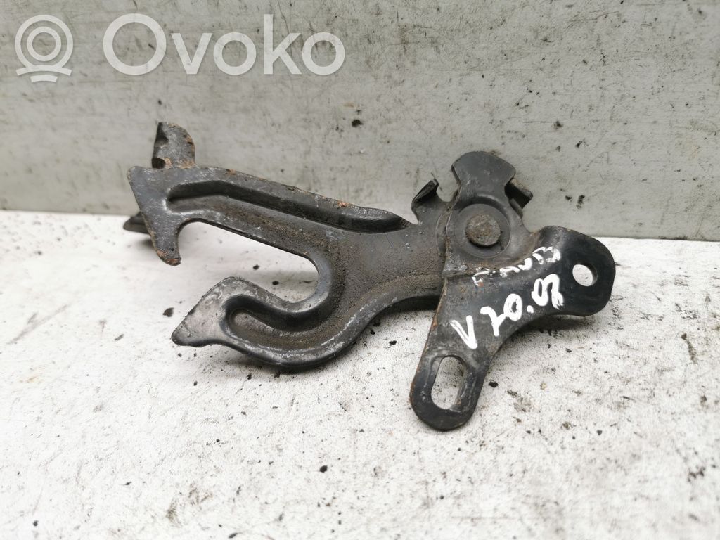 Volvo V70 Spyna variklio dangčio 