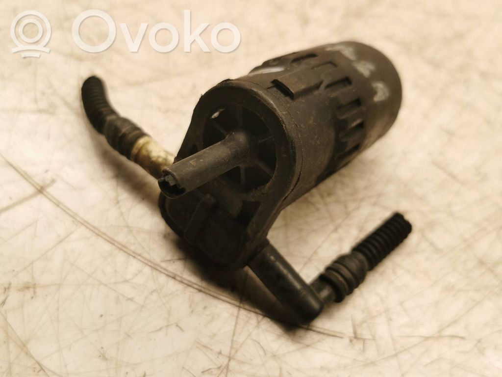 Opel Corsa D Windscreen/windshield washer pump 