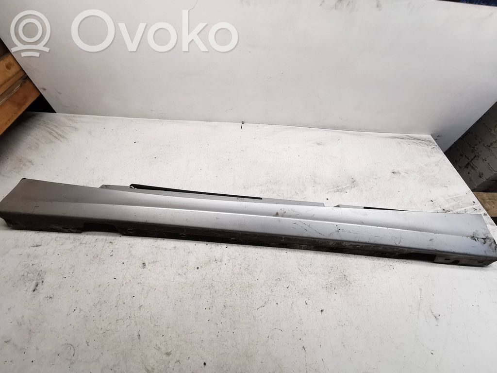 BMW 1 E81 E87 Sill 