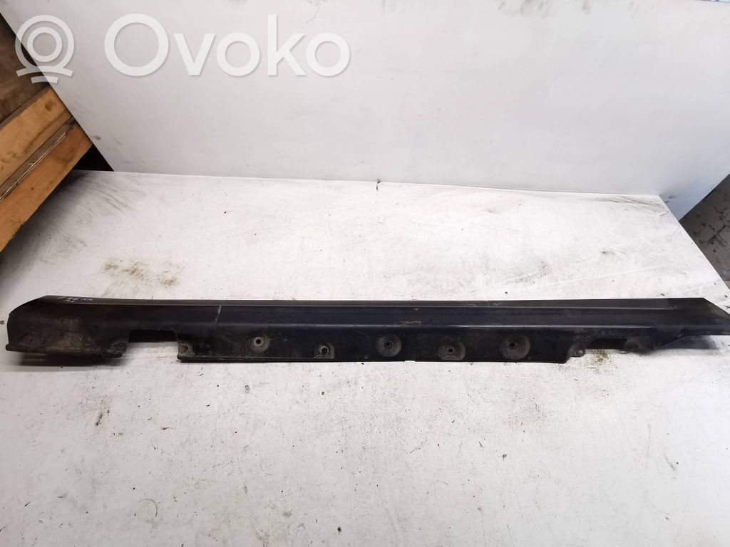 BMW 3 E46 Sill 