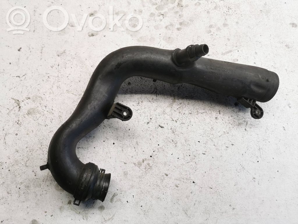 Volkswagen Touran I Intercooler hose/pipe 