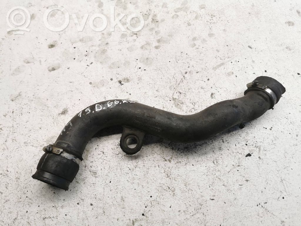 Audi A4 S4 B6 8E 8H Interkūlera šļūtene (-es) / caurule (-es) 