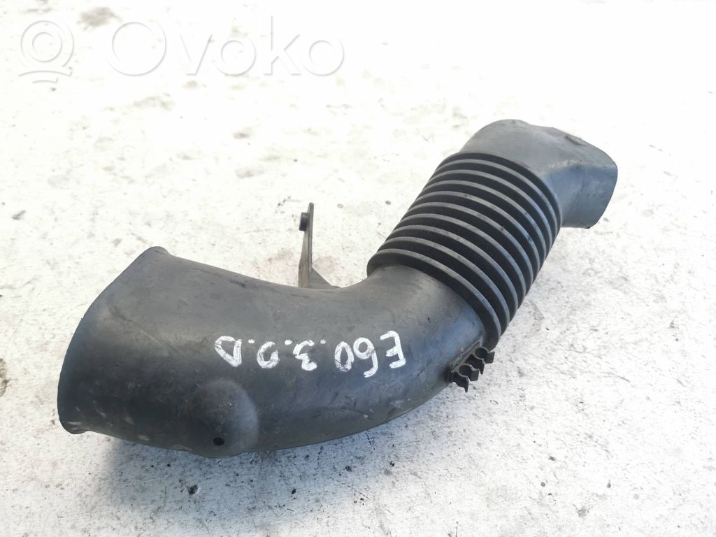 BMW 5 E60 E61 Air intake duct part 