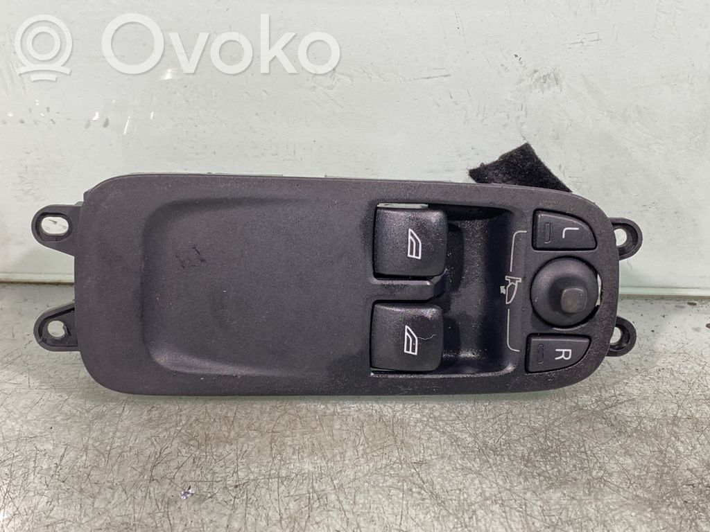 Volvo C30 Electric window control switch 