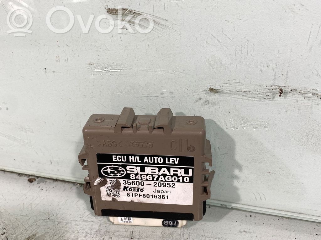Subaru Outback Light module LCM 