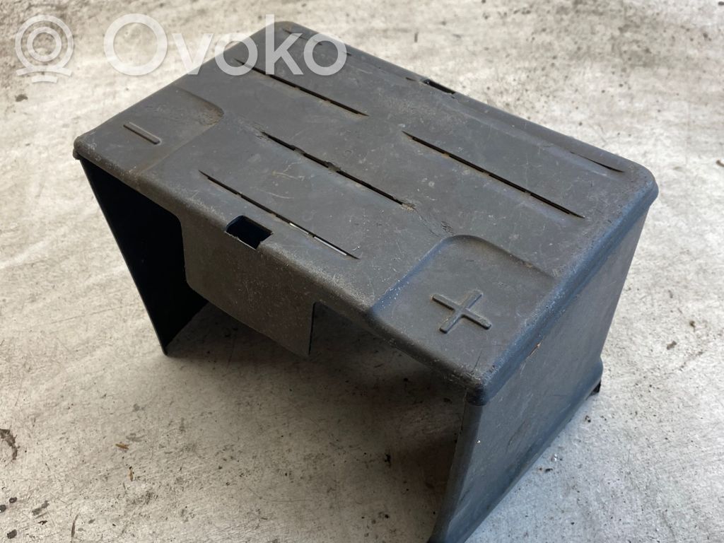Saab 9-5 Akumuliatoriaus dėžė 