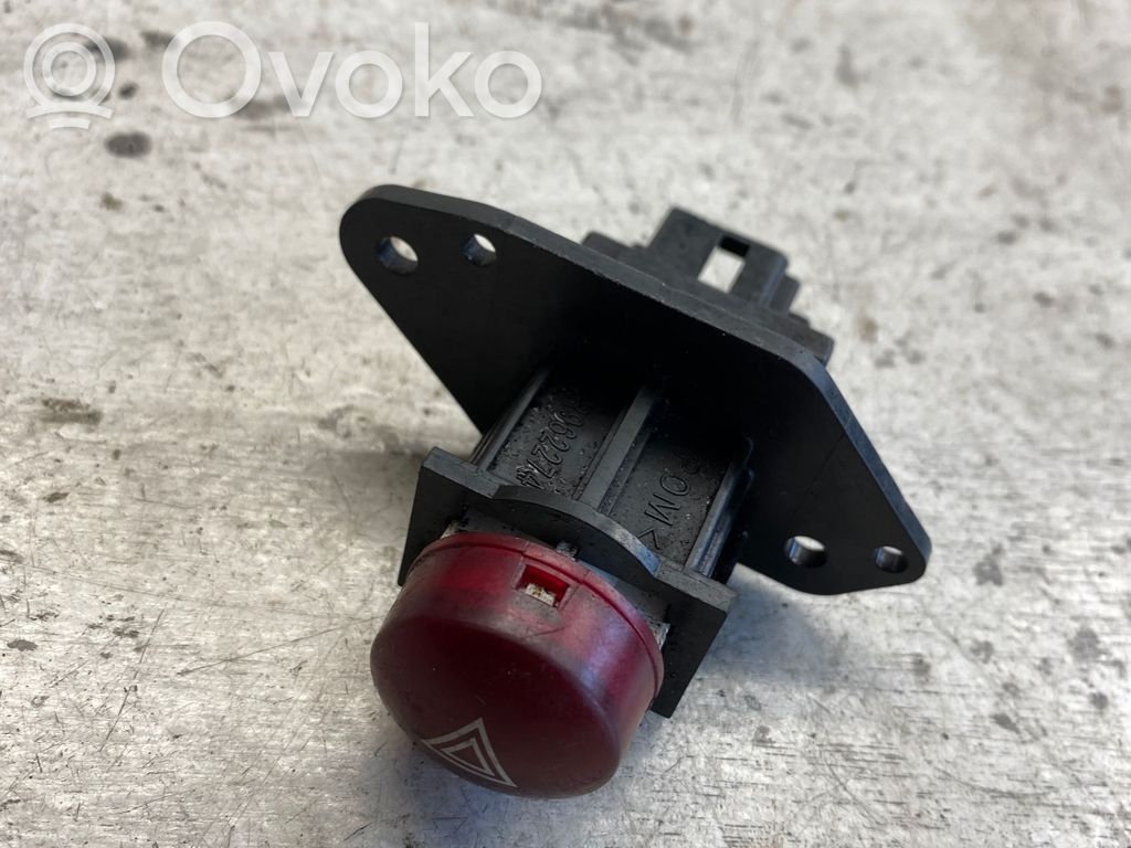 Mitsubishi Grandis Hazard light switch 