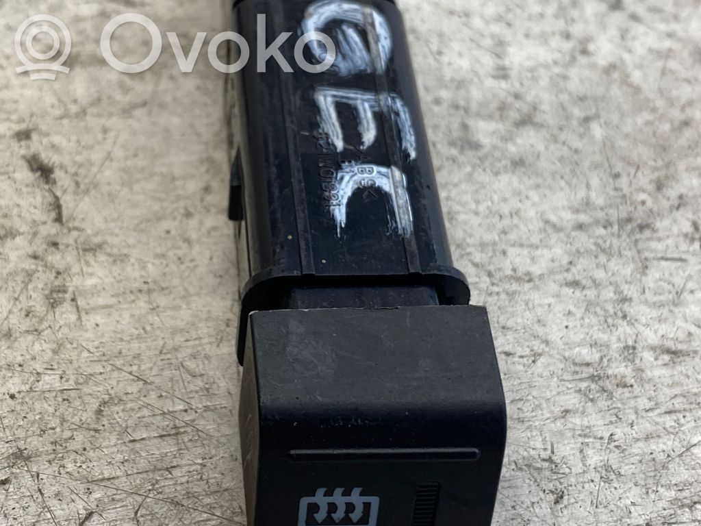 Hyundai Getz Windscreen/window heater switch 
