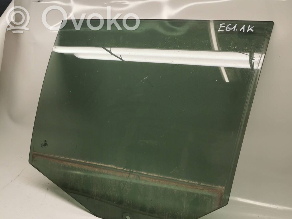 BMW 5 E60 E61 Rear door window glass 