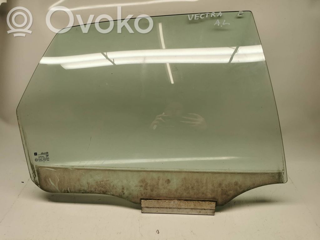 Opel Vectra B Pagrindinis galinių durų stiklas 