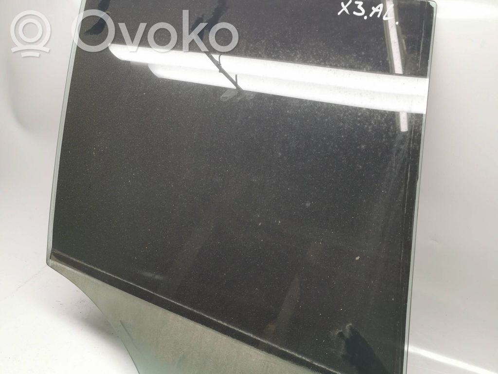 BMW X3 E83 Rear door window glass 