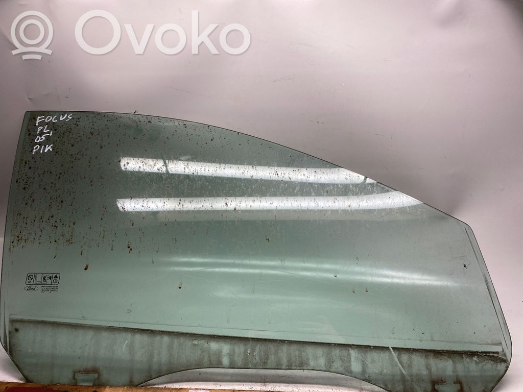 Ford Focus Pagrindinis priekinių durų stiklas (keturdurio) 