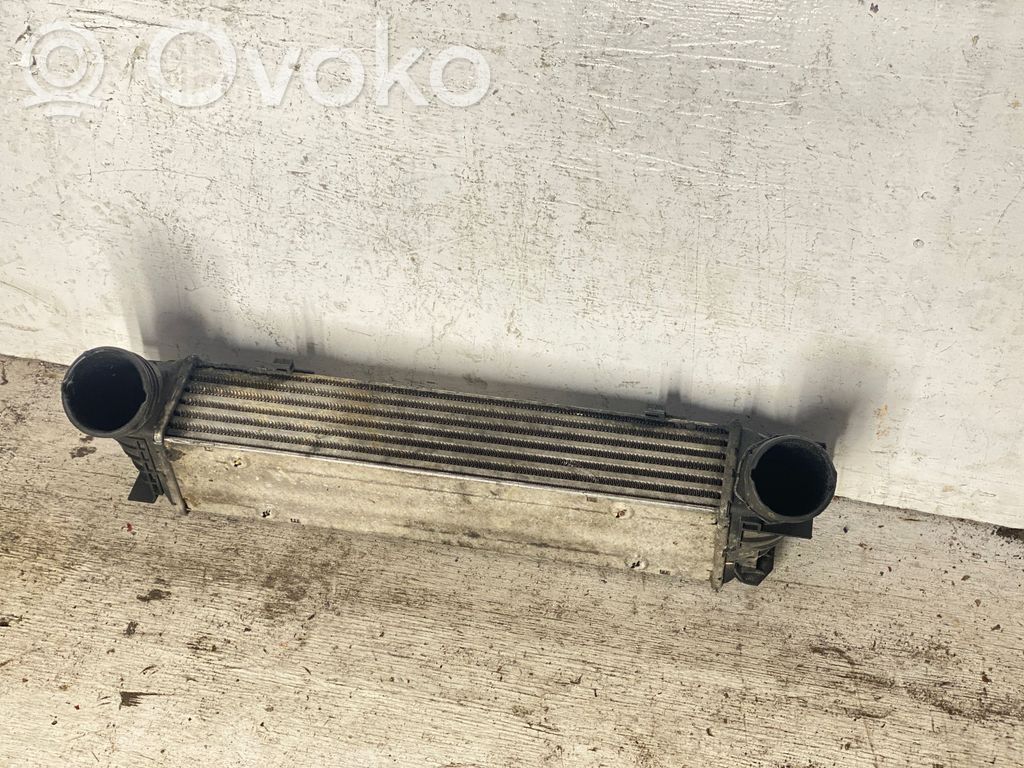 BMW 3 E92 E93 Interkūlerio radiatorius 