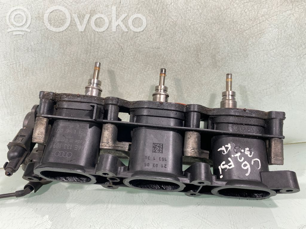 Audi A6 S6 C6 4F Purkštukų (forsunkių) komplektas 