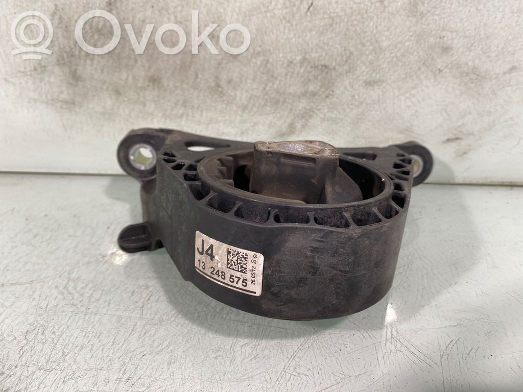 Opel Astra J Engine mount bracket 