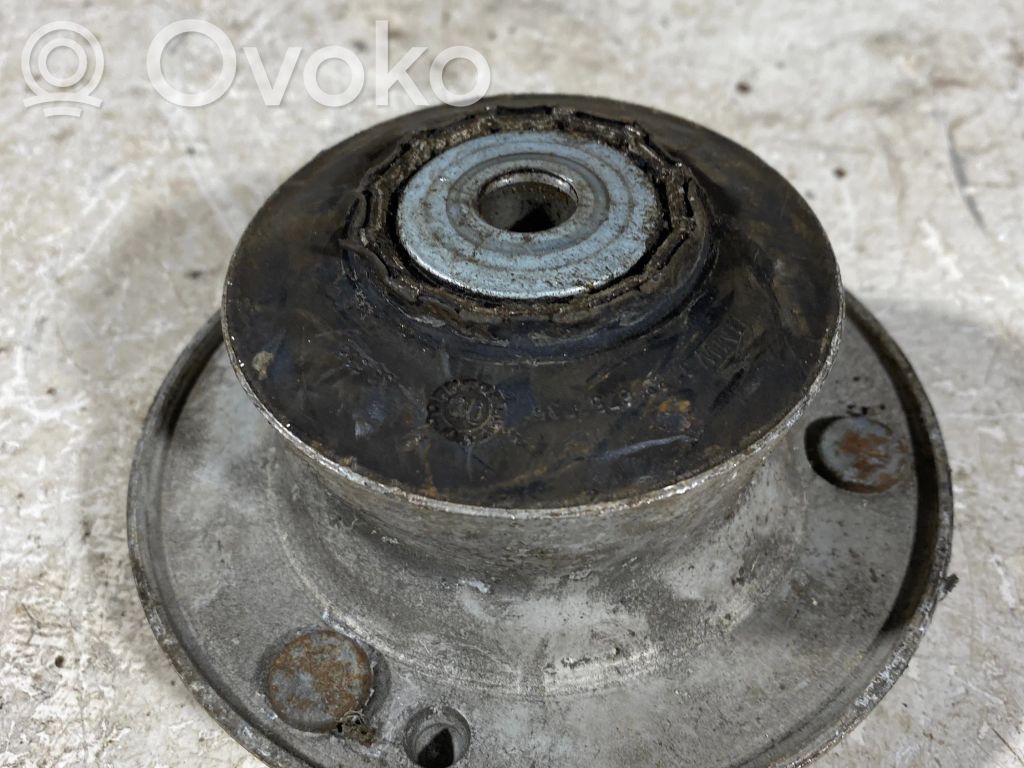 BMW 3 E46 Coil spring mount 