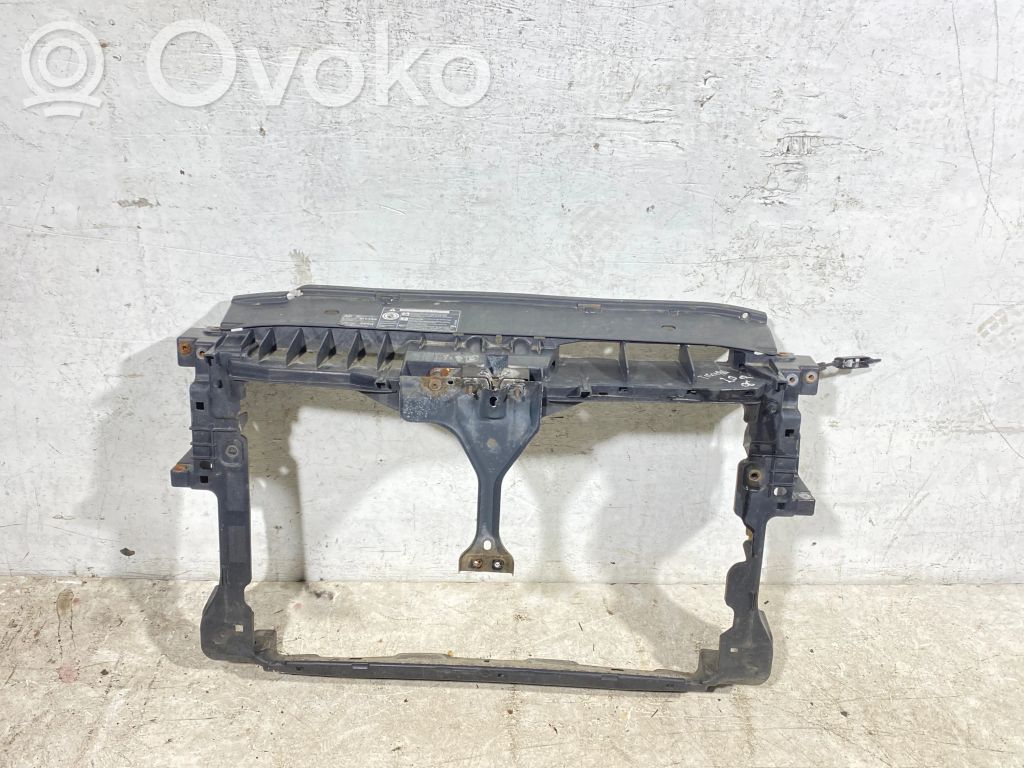 Volkswagen Tiguan Radiator support slam panel 