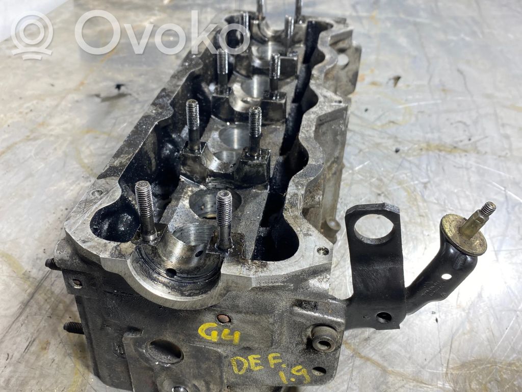 Volkswagen Golf IV Engine head 