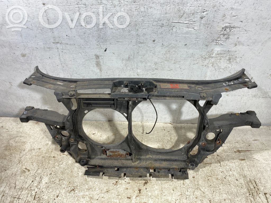 Audi A6 S6 C5 4B Radiatorių panelė 