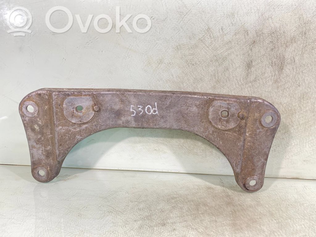 BMW 5 E39 Gear shift cable bracket 