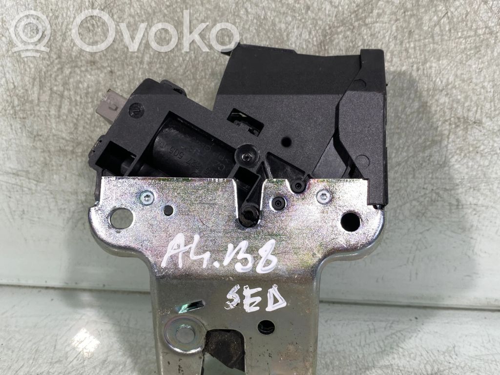 Audi A4 S4 B8 8K Tailgate/trunk/boot lock/catch/latch 