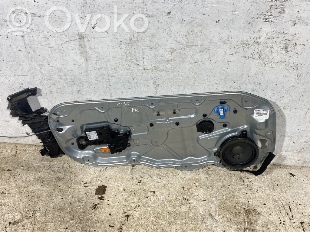 Volvo C30 Macara ușă față cu motor 