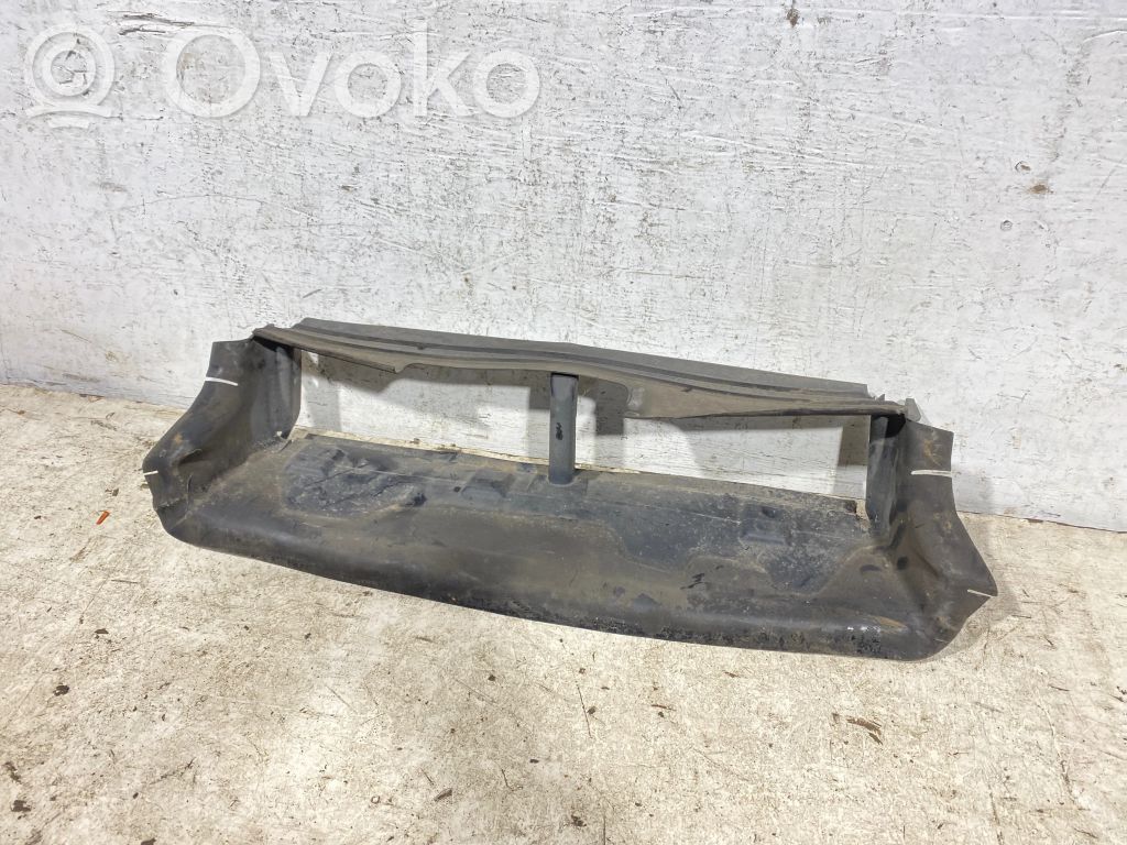 Ford Focus Intercooler air guide/duct channel 