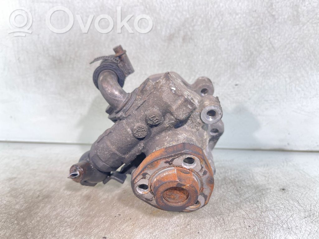 Volkswagen Sharan Power steering pump 