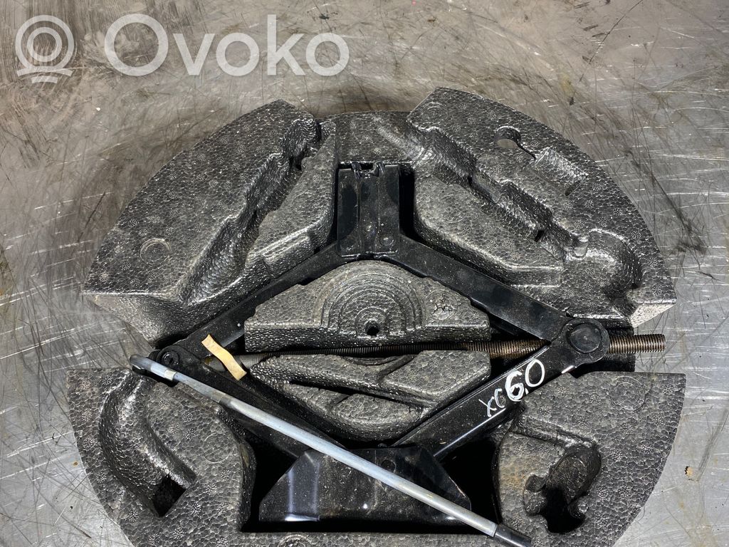 Volvo XC60 Lift Jack 
