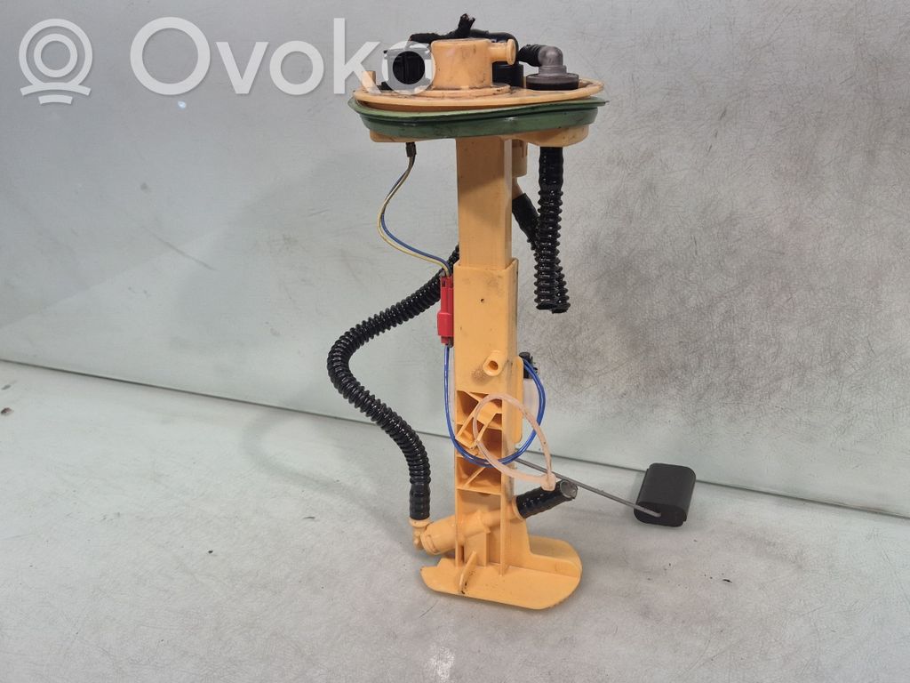 BMW X5 E70 Fuel level sensor 