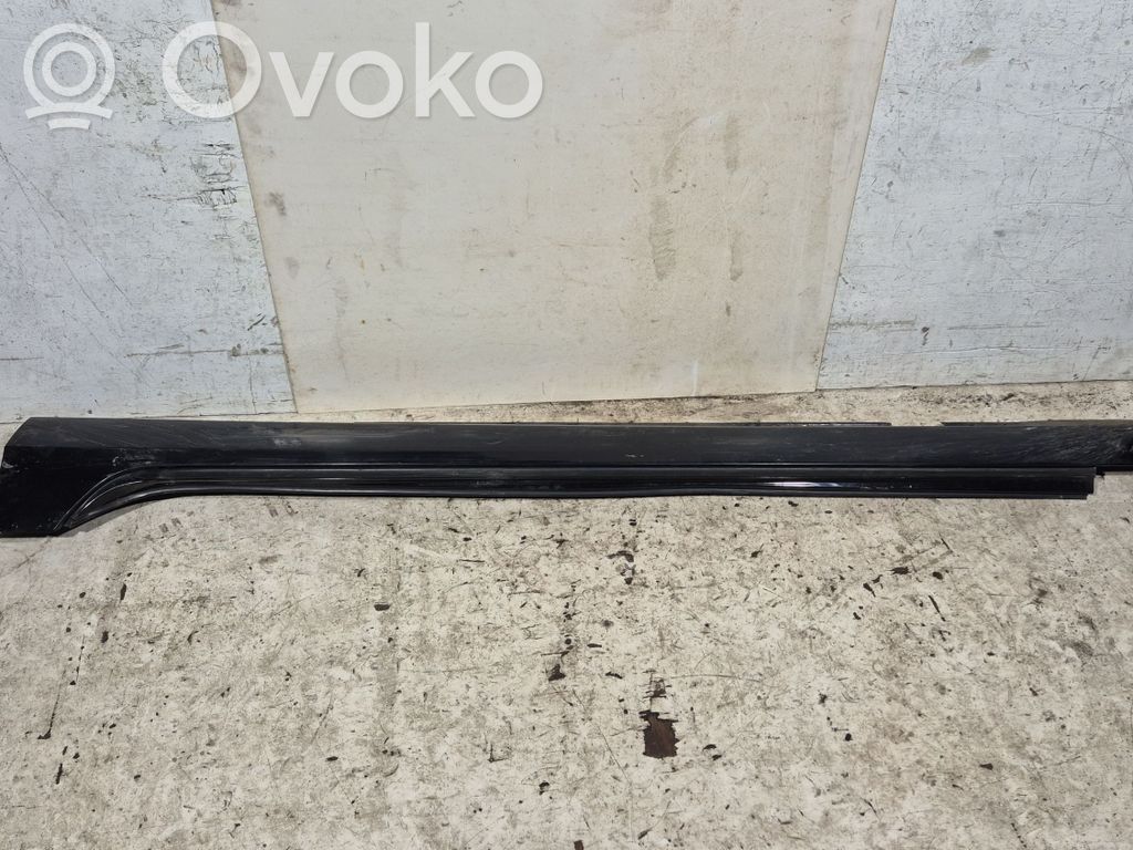 Volvo V60 Sill 