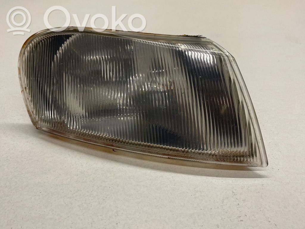 Opel Vectra B Front indicator light 