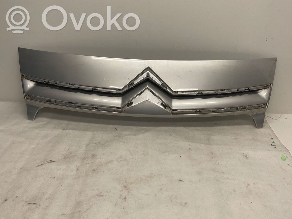 Citroen Jumpy Front bumper upper radiator grill 