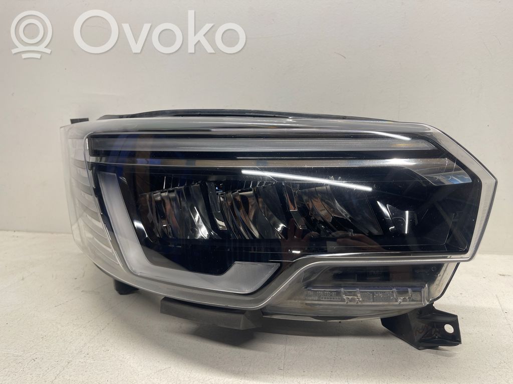 Renault Trafic III (X82) Faro/fanale 