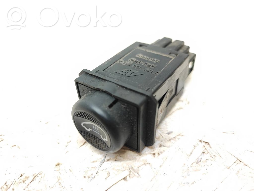 Air circulation switch   7M0959561A