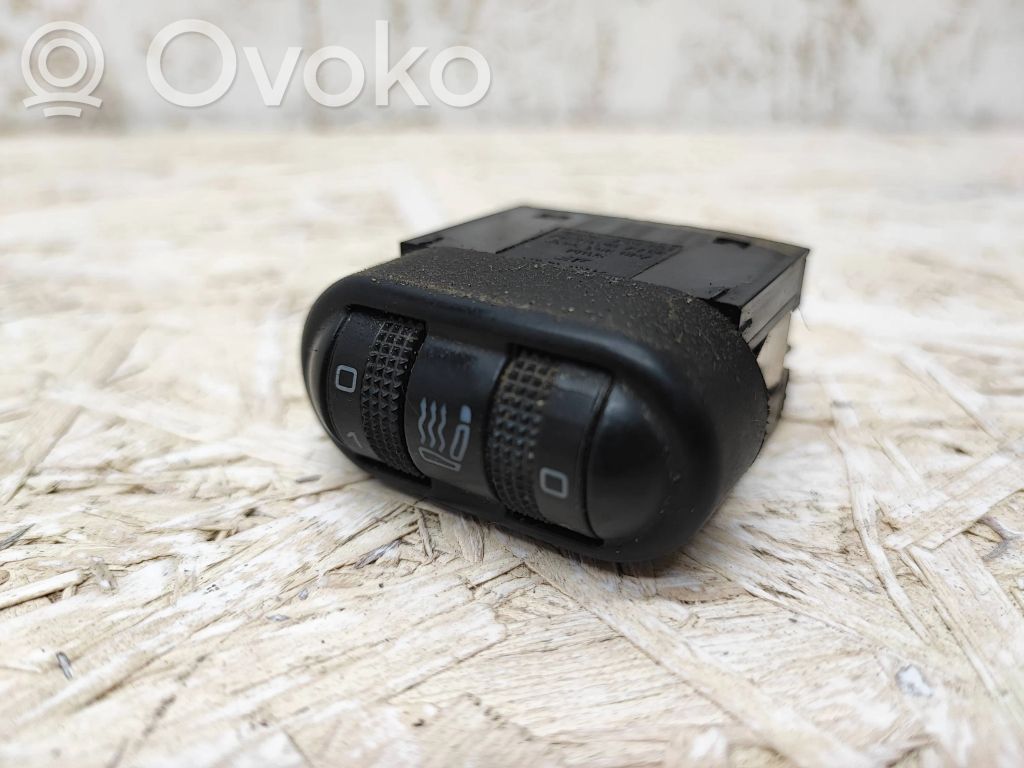 Seat heating switch   7M0963563B,PA6GF15,19K514ABW