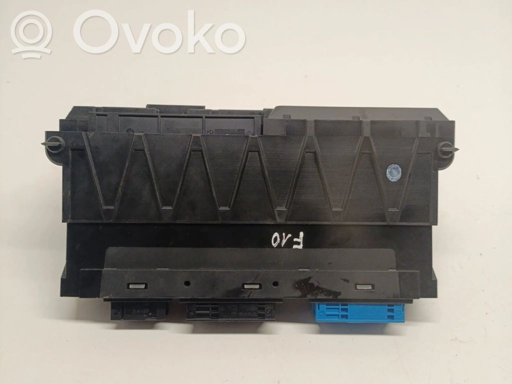 BMW 5 F10 F11 Drošinātāju bloks 