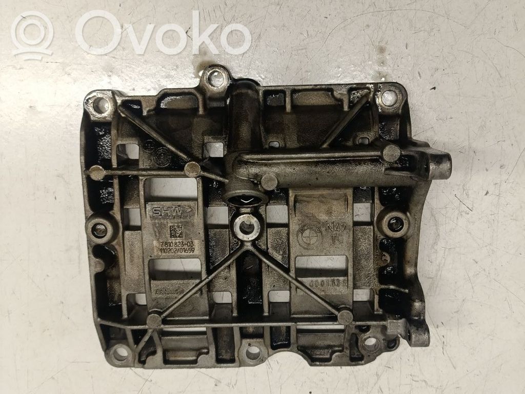 BMW 3 E90 E91 Cita veida dzinēja nodalījuma detaļa 