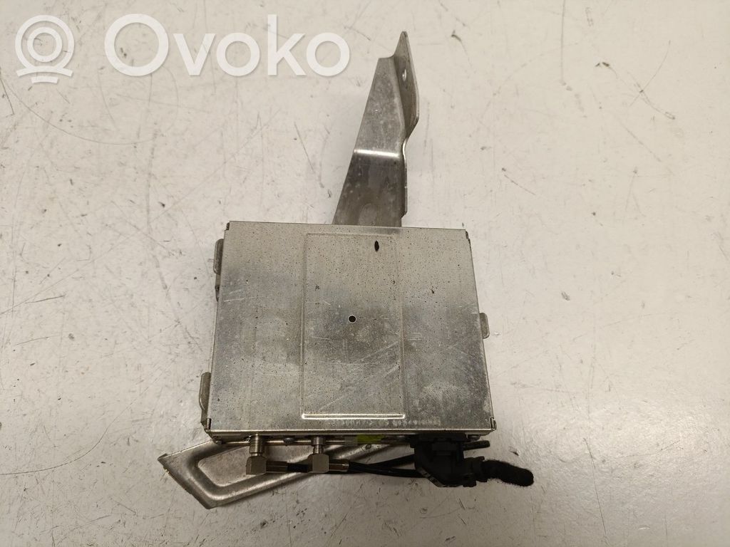 Volkswagen PASSAT B5 GPS navigation control unit/module 