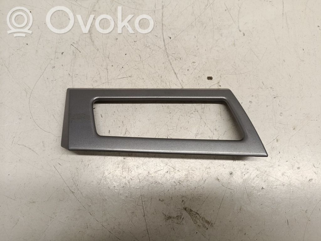 BMW 5 E60 E61 Dashboard side air vent grill/cover trim 