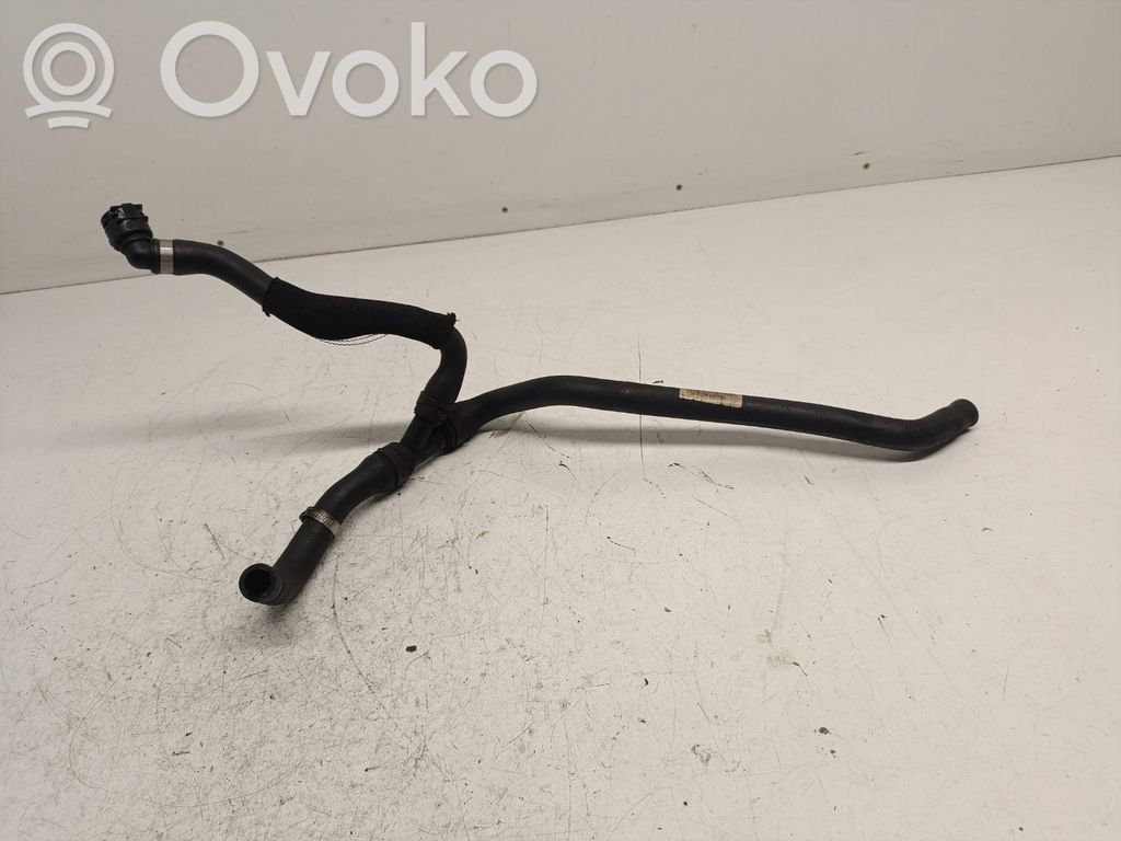 BMW 3 E90 E91 Engine coolant pipe/hose 