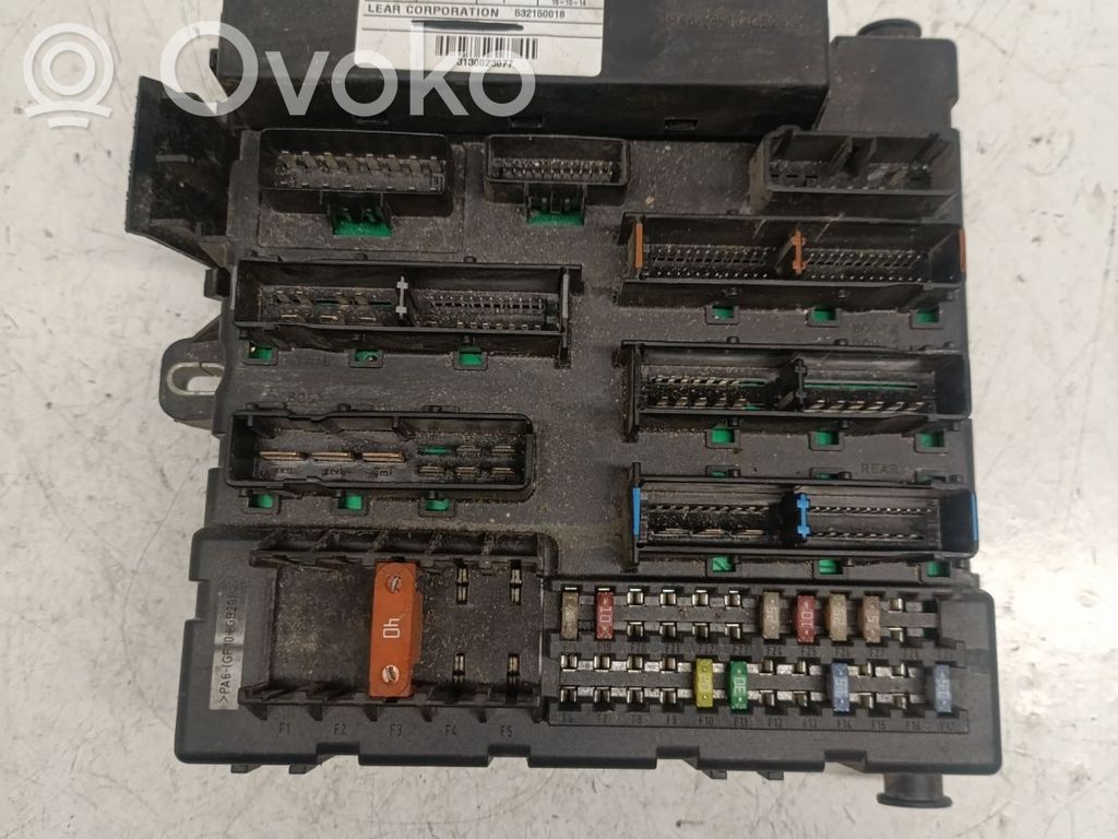 Opel Vectra C Fuse module 