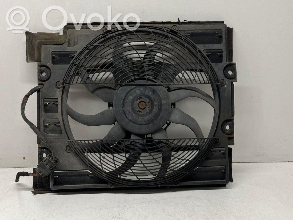 BMW 3 E46 Gaisa kondicioniera ventilators (dzeses) 